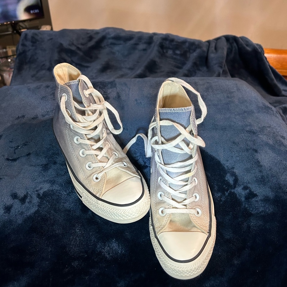 Women’s Converse Chuck Taylor